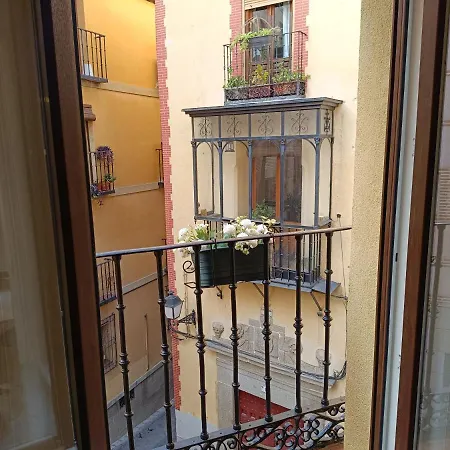 Apartmán Cristo Del Rocio - Parking Gratis Toledo